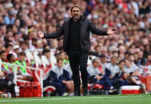 法尔克：利兹联英超客场首次击败曼联，，，，这场胜利意义非凡_24直播网