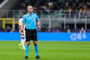 英超第33轮裁判安排：奥利弗执法红蓝大战 泰勒吹罚曼城VS阿森纳_24直播网