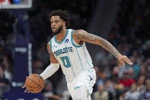 黄蜂主帅：布里奇斯防遍所有敌手 在攻防两头都带来强硬反抗_24直播网