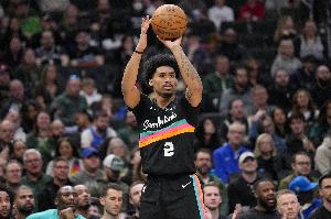 米奇：哈珀预计可以出战季后赛G1 文班已完全康复_24直播网