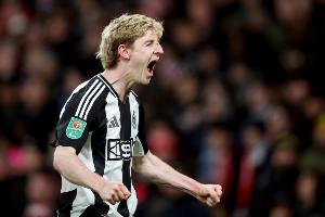 太阳报：阿森纳视戈登为首选并领跑争取战 还考察了挪威16岁中场_24直播网