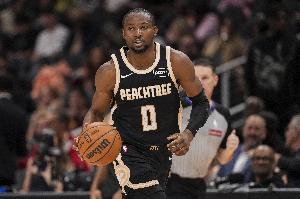 你俩在干啥？？？库明加&里萨谢首节皆3中0 合计获得1分_24直播网