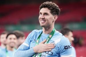 又一人自由身离队！罗马诺：31岁斯通斯预计本赛季竣事后脱离曼城_24直播网