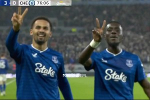 恩迪亚耶和加纳庆祝行动：我们有两个非洲杯冠军，，，，，而不但仅是一个_24直播网