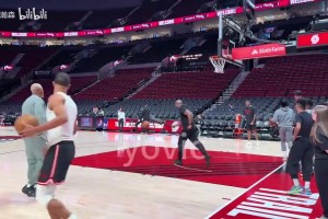 季后赛能否做出孝顺？？？？杨瀚森的日常训练！身体素质强了许多啊~_24直播网