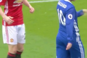 埃雷拉攻防两头统治级！锁死阿扎尔+传射立功曼联2-0切尔西！_24直播网